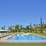 Macy - Monte Rei Villa *