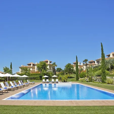 Macy - Monte Rei Villa *