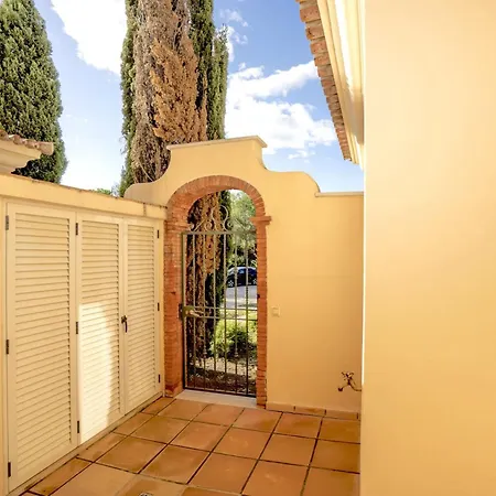 Macy - Monte Rei Villa