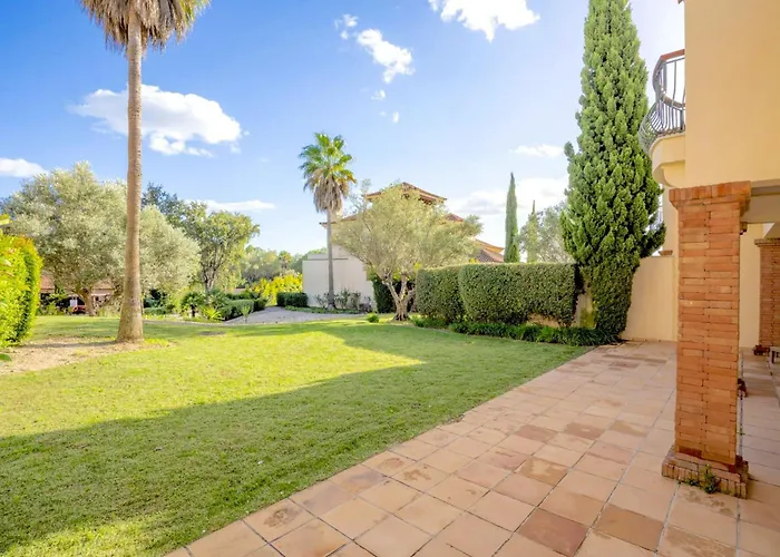 Macy - Monte Rei Villa *