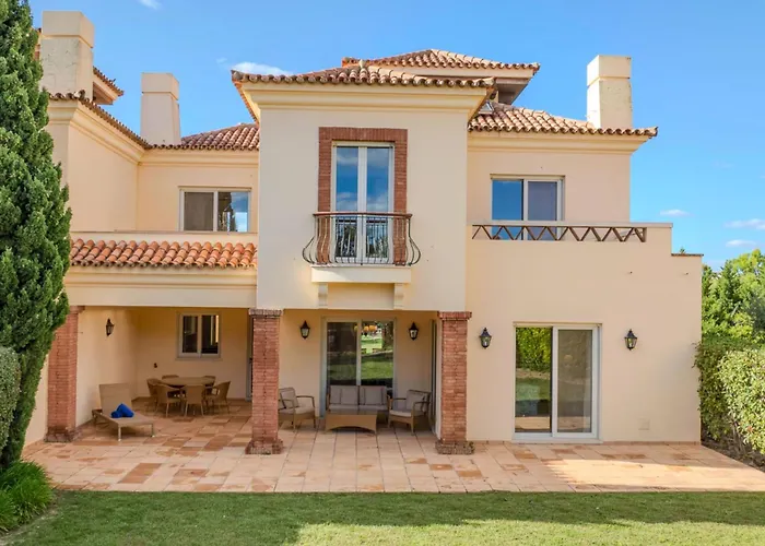 Macy - Monte Rei Villa